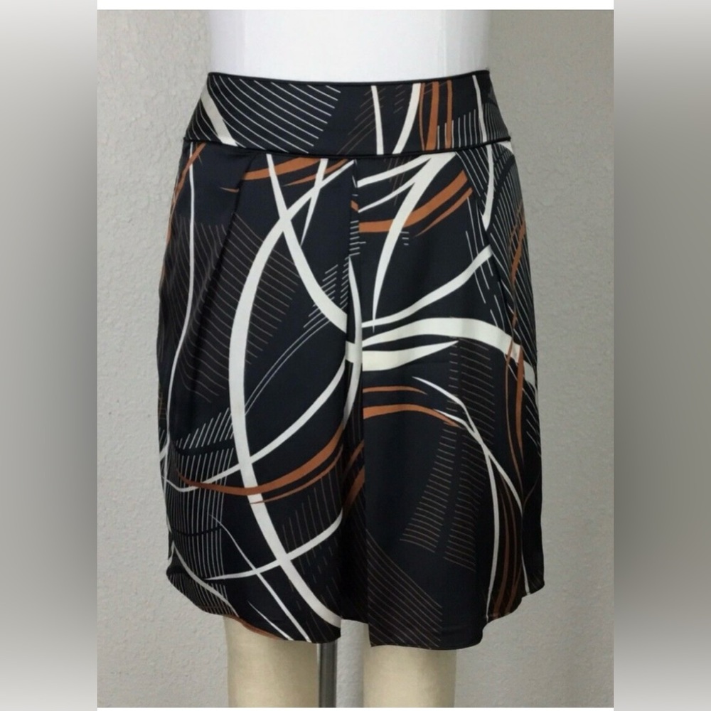 NWT Calvin Klein skirt size 14 pleated black multi stretch skirt with pockets🖤